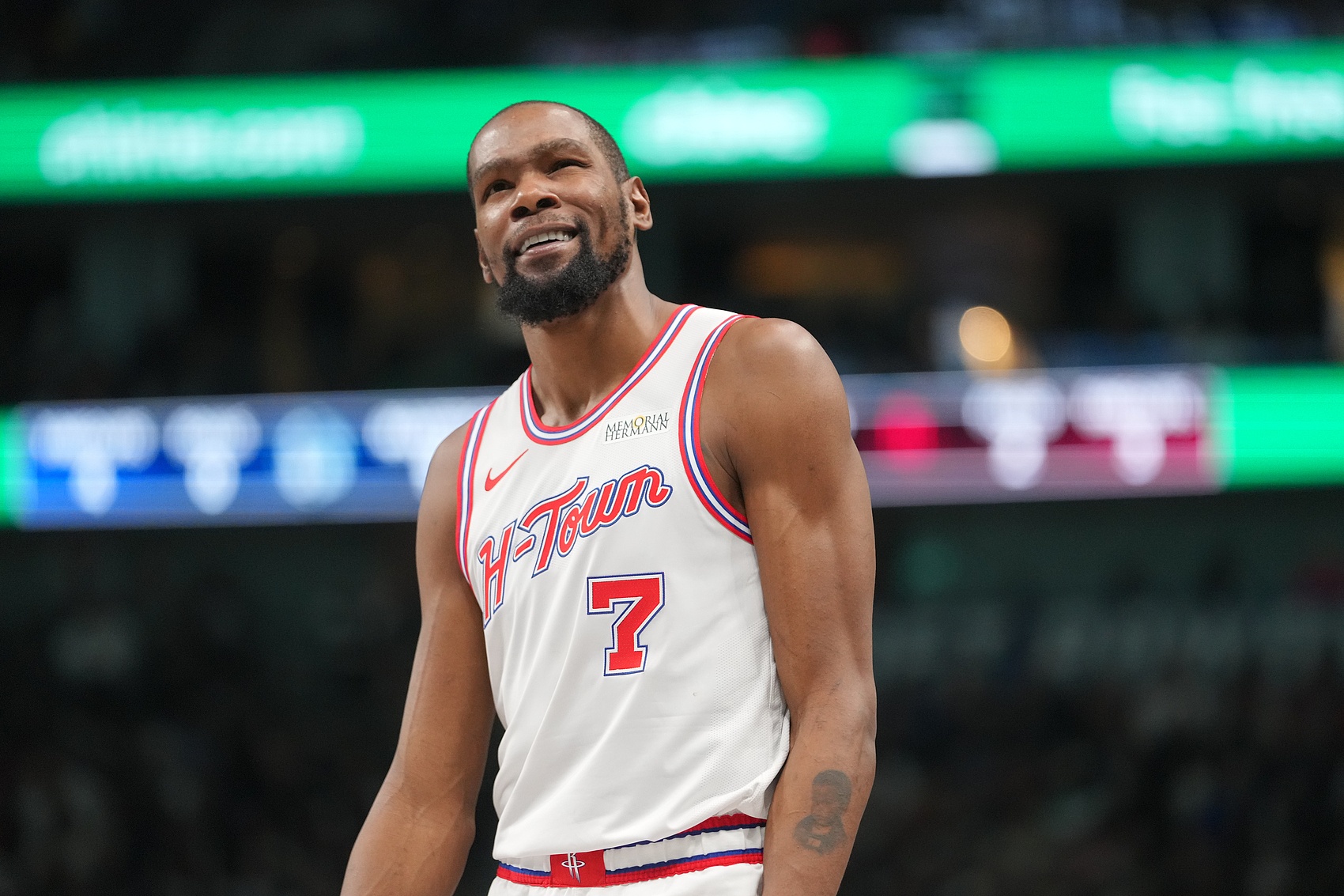 半岛体育下载-这一胜太重要！火箭赢球+太阳输球 火箭连超太阳、湖人回西部第五